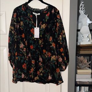 Rose + Olive size 1x new with tags blouse